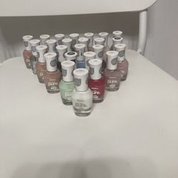  Sally Hansen Nail Polish 