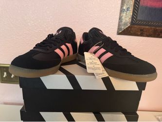 New adidas Samba MESSI color black pink gum