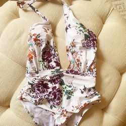 Bathing suit 