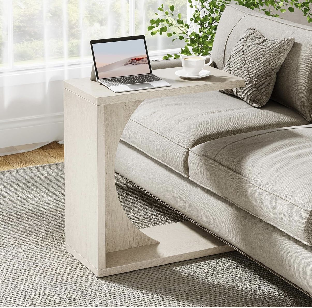 C Shaped End Table - RY0378