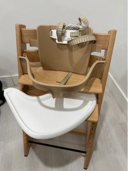 Stokke Tripp Trapp High Chair w/ Baby Set & Tray – Natural Wood Beige