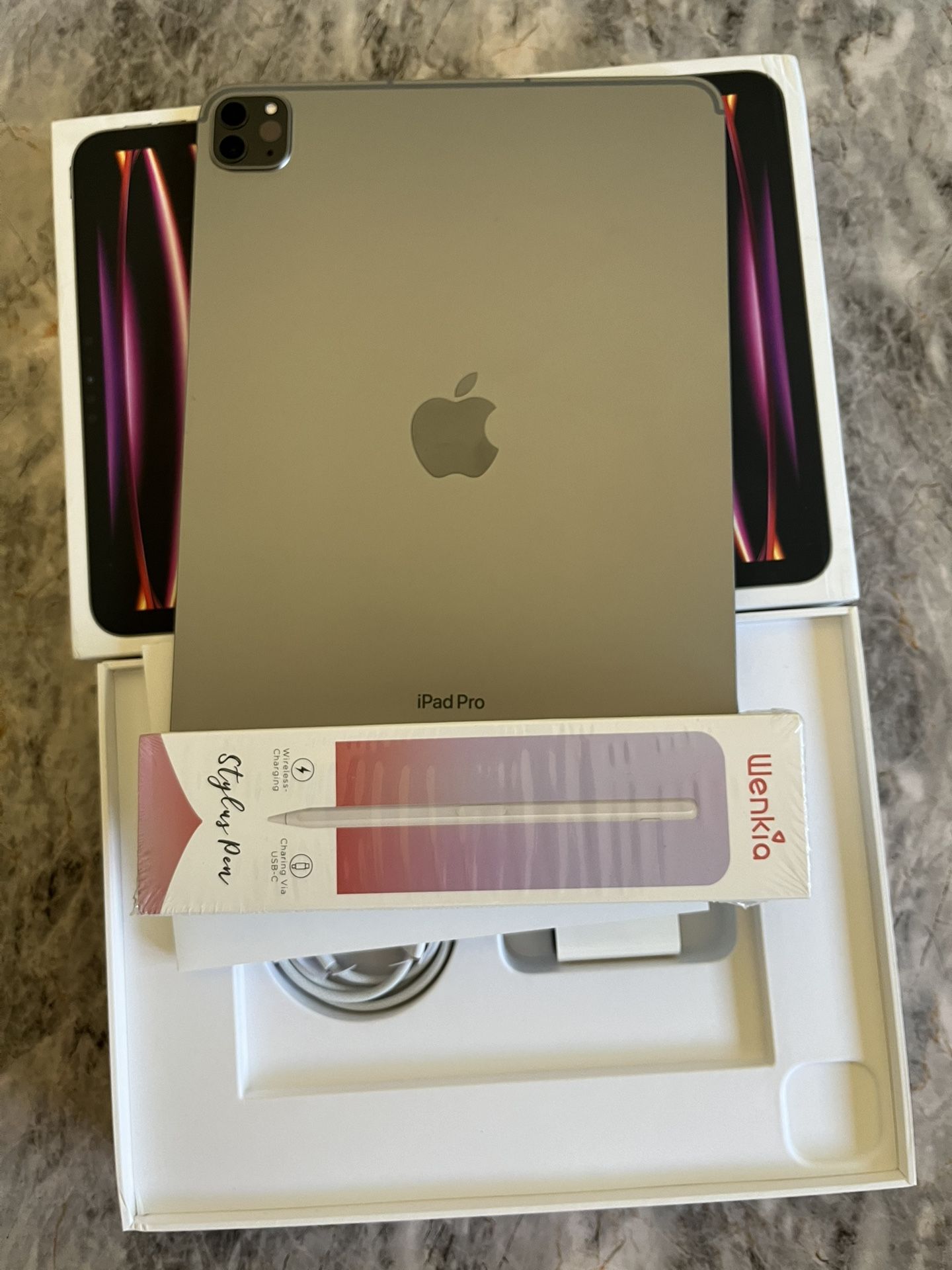 kasemsukです。iPad Pro M2 128GB Cellular kasemsukです。iPad Pro M2 128GB Cellular kasemsukです。iPad