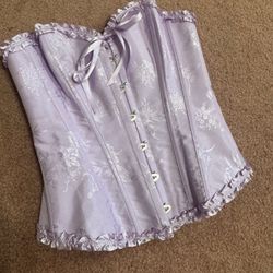 New medium purple corset Rennisance Victorian festival costume dress pastel top