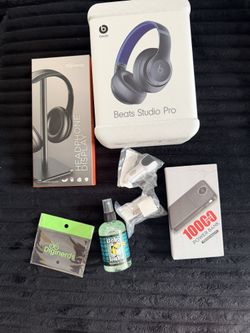 Beats Studio Pro Wireless Headphones - Navy - Factory Sealed Bundle