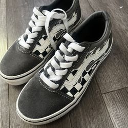 Boys Vans Shoes 1.5