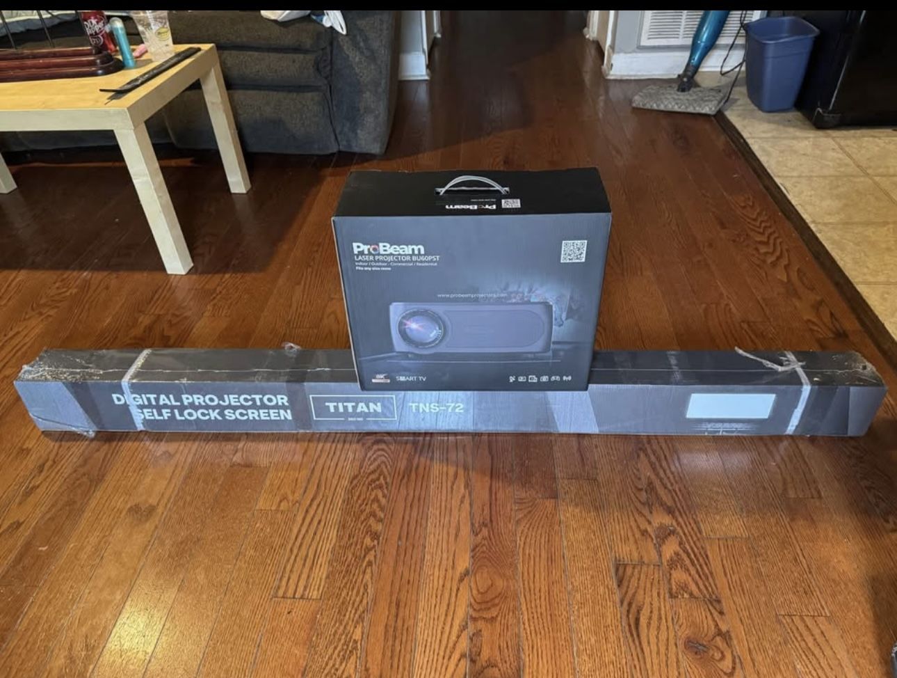 8k Pro Beam Projector & Rise Screen