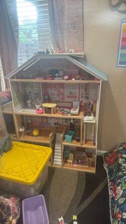 Doll House