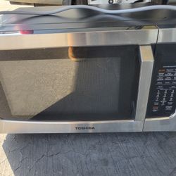 Toshiba Microwave 