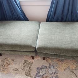 2 Marques Heritage Green Ottomans