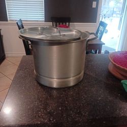 Tamale Pot