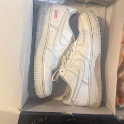 Nike Air Force 1 Supreme 