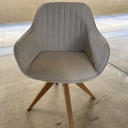 White And Wood Swivel Desk Chair