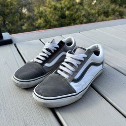 Classic Vans “Grey and White” [9]