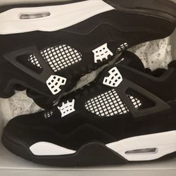 Jordan 4 Retro White Thunder