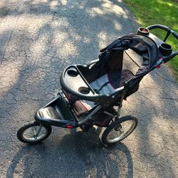 Baby Trend Expedition jogging stroller