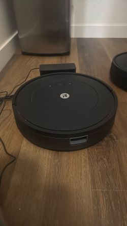 iRobot Roomba Vac Robot Vacuum (Q0120)