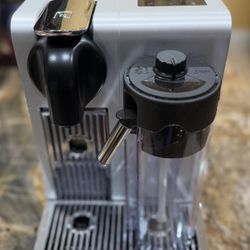 Nespresso  Lattissima Coffee Maker 