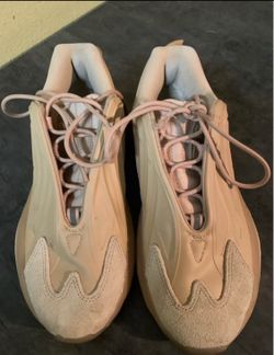 Adidas Originals Ozrah Pale Nude Women’s Size 6.5
