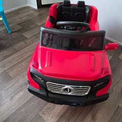 Cute fun kids car.