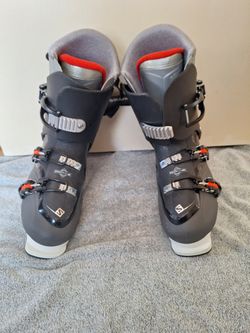 Salomon Ski Boot