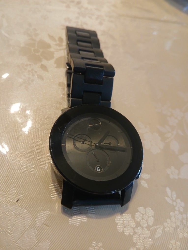Movado Movement no battery solar