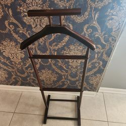 Valet Stand