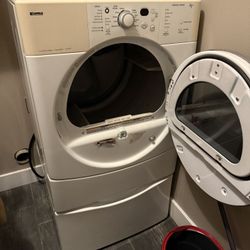 Kenmore Dryer HE2+ With Storage Drawer