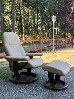 Ekornes Stressless  Chair And Ottoman
