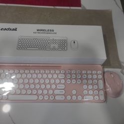 Wireless Keyboard & Mouse 