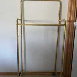 Brand new Gold rack