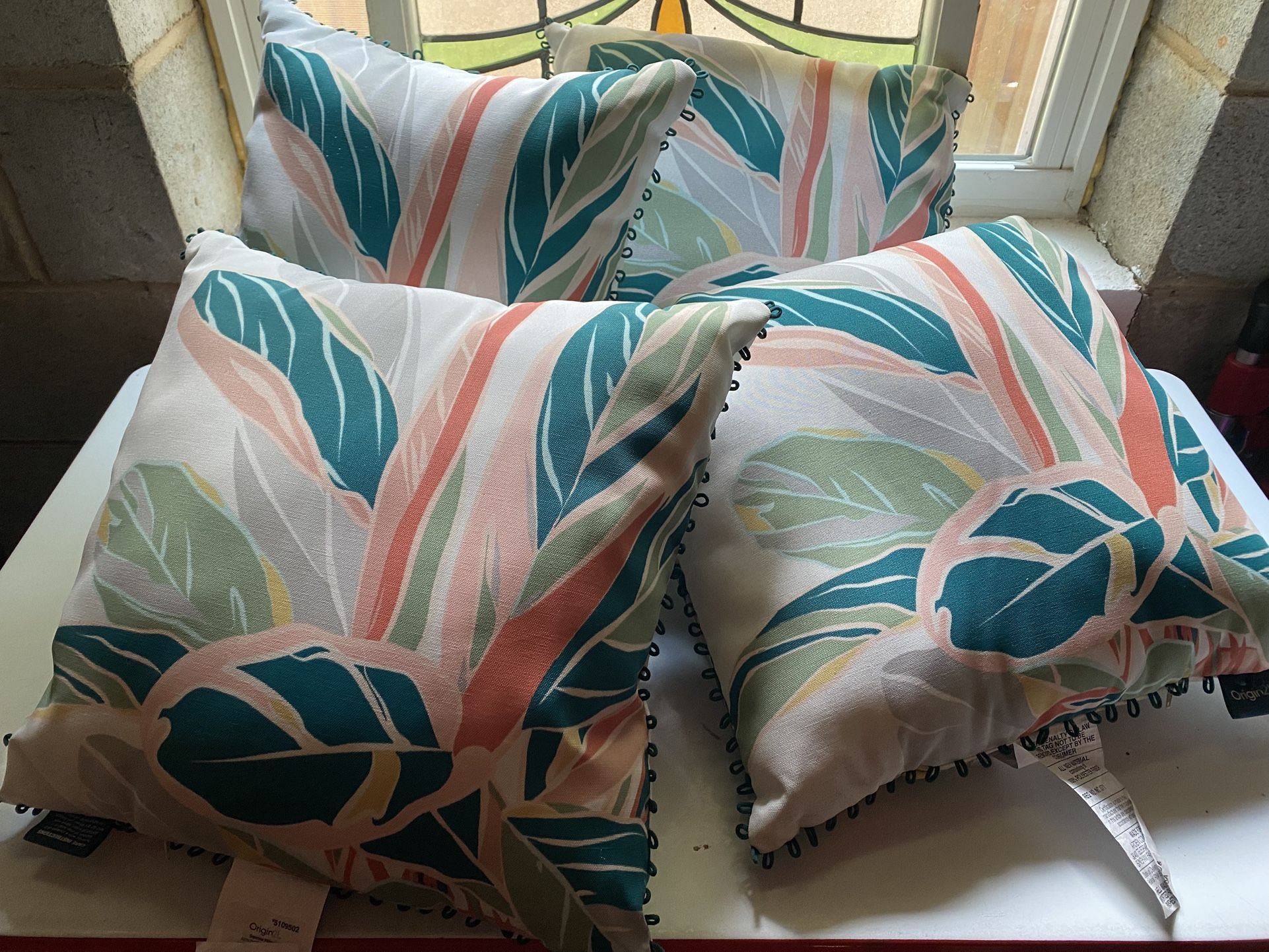 Set Of 4 Outdoor Patio Throw Pillows