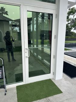 Comercial Impact Door, New