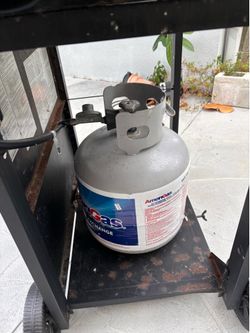 Full propane tank $20