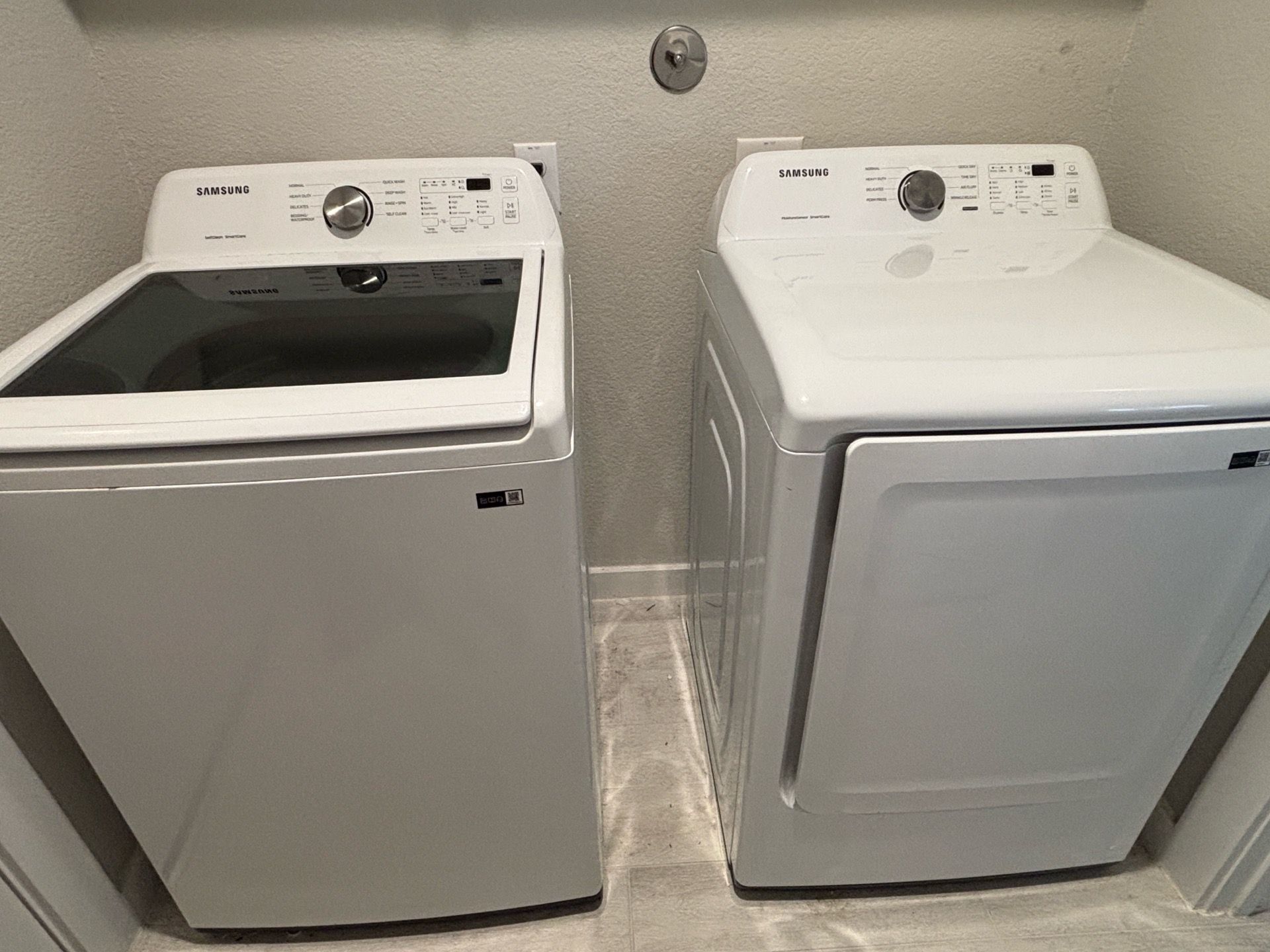 Samsung Electric Washer And Dryer