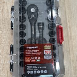 Husky 100-Position 1/4 in. Drive Universal Socket Wrench Set (26-Piece)