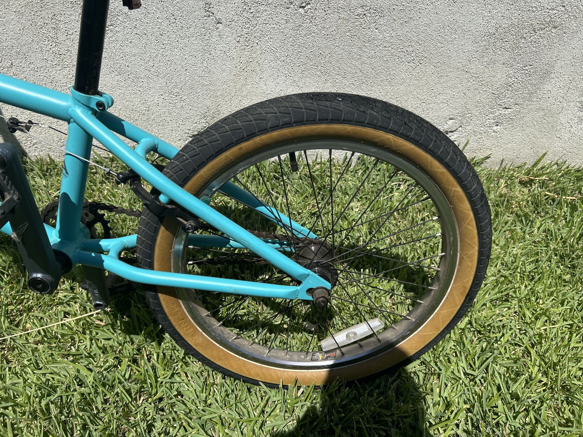 Free Agent Novus 20” BMX Bike