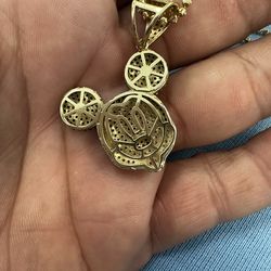 Cadena de oro 14k con diamanticos de mini mause