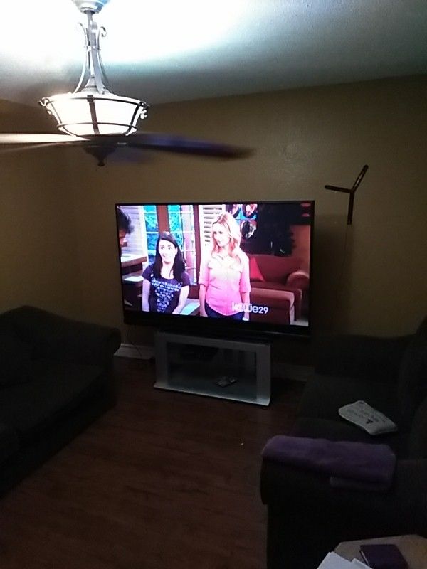 Mitsubishi 738 series 73" 3d tv