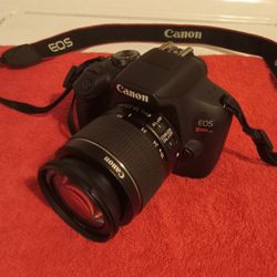 Cannon EOS REBEL T7 With Zoom Kit