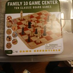 Family 10 Game Center