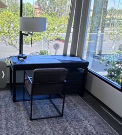 Office desk With Leather chair