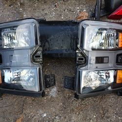 2019 2022 Chevy 1500 Headlights