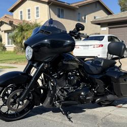 2020 Harley Davidson Street Glide Special