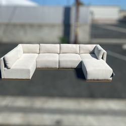 Henderdon Murphy Modular Sectional Couch
