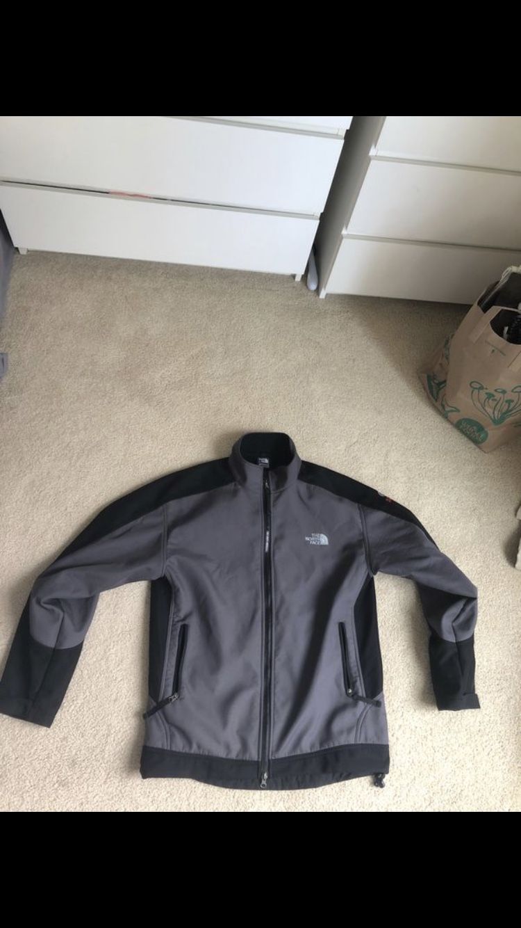 Like new large men’s north face jacket