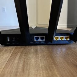 tp-link Archer AXE95 Tri-Band WiFi-6E Router