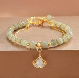 Ginkgo Leaf bracelet - crystal stone beaded bracelet for women Elegant
