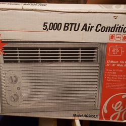 G E 5000 BTU Air Conditioner 