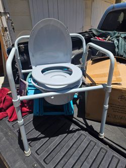 Port of Potty