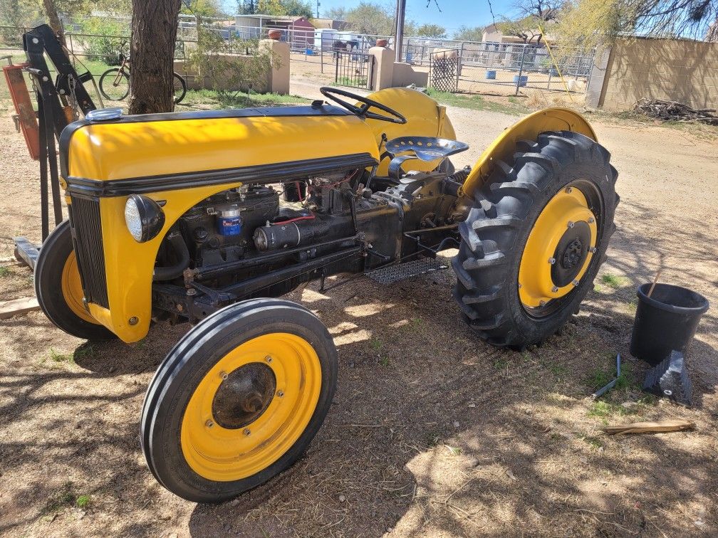 2n Ford Tractor